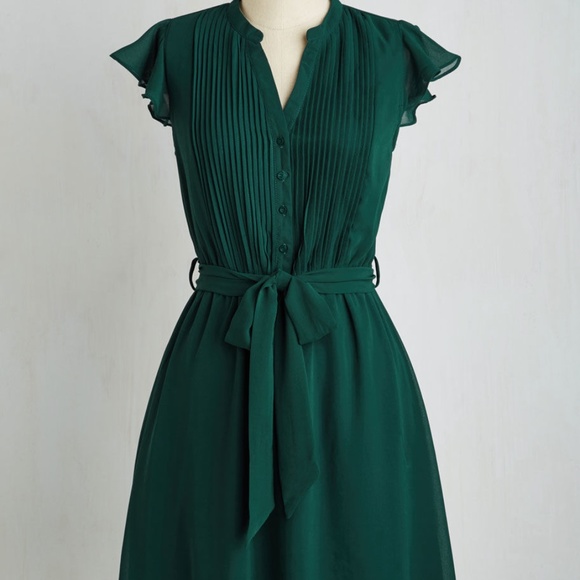 green flutter sleeve dress